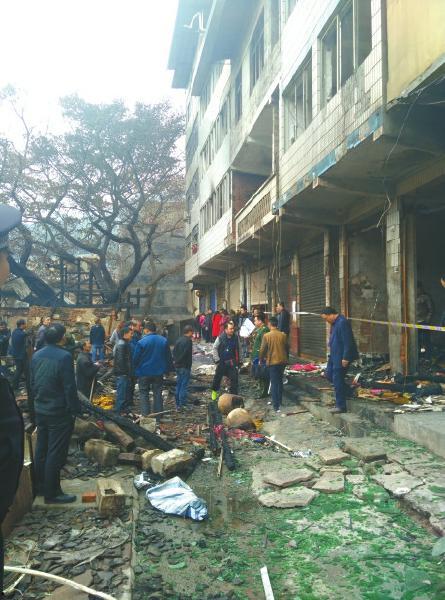 贵港老街火灾最新爆料,火势已扑灭，损失情况待核实